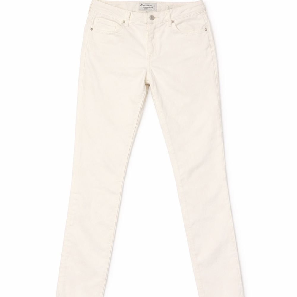 White Jeans